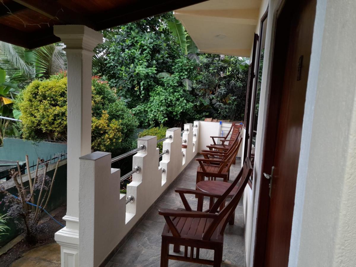 Slg Villa Hikkaduwa Dış mekan fotoğraf
