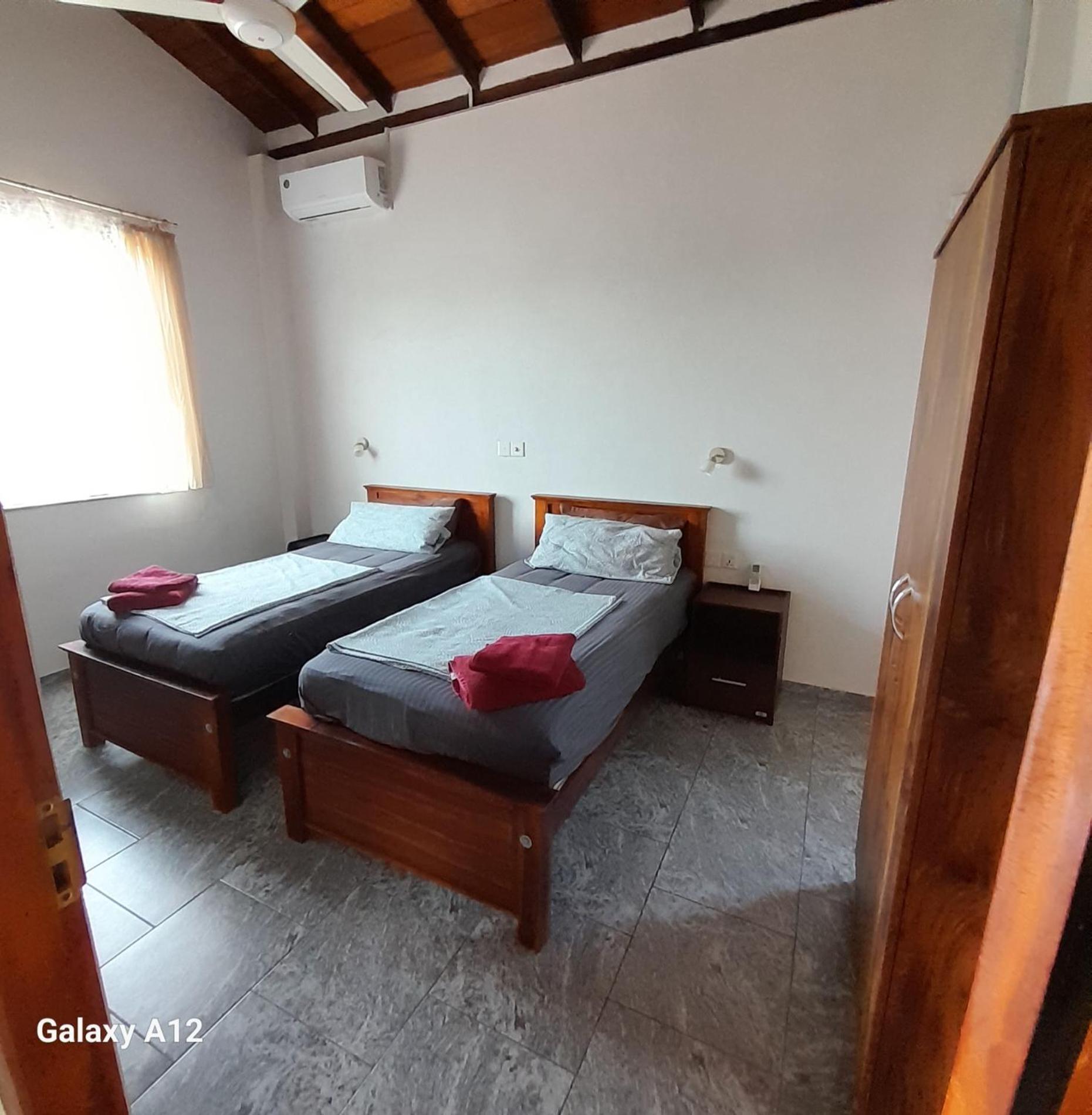 Slg Villa Hikkaduwa Dış mekan fotoğraf
