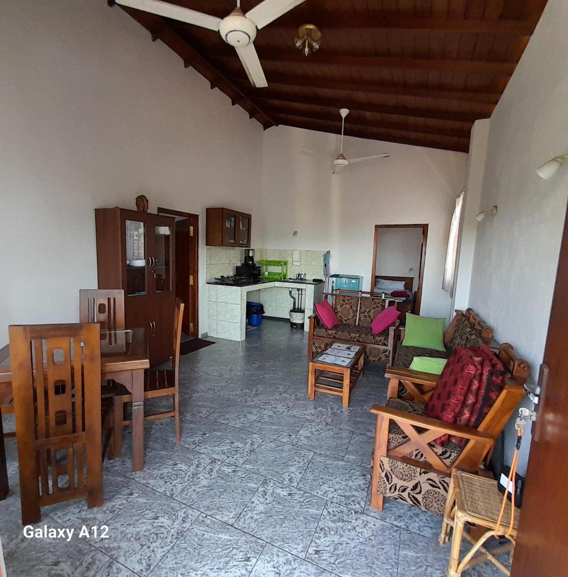 Slg Villa Hikkaduwa Dış mekan fotoğraf